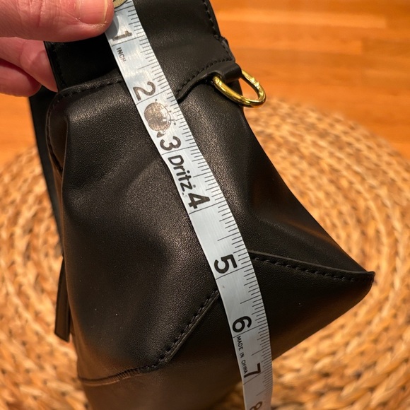 Loewe style Black Shoulder Puzzle Bag - Picture 15 of 17